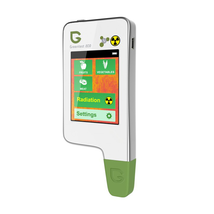 Тестер Greentest Eco — измеряет радиационный фон и содержание нитратов в продуктах
