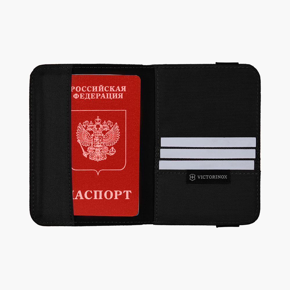 Швейцарская обложка-органайзер для паспорта Victorinox Travel 5.0 Passport с RFID-защитой и отделениями для карт и наличных