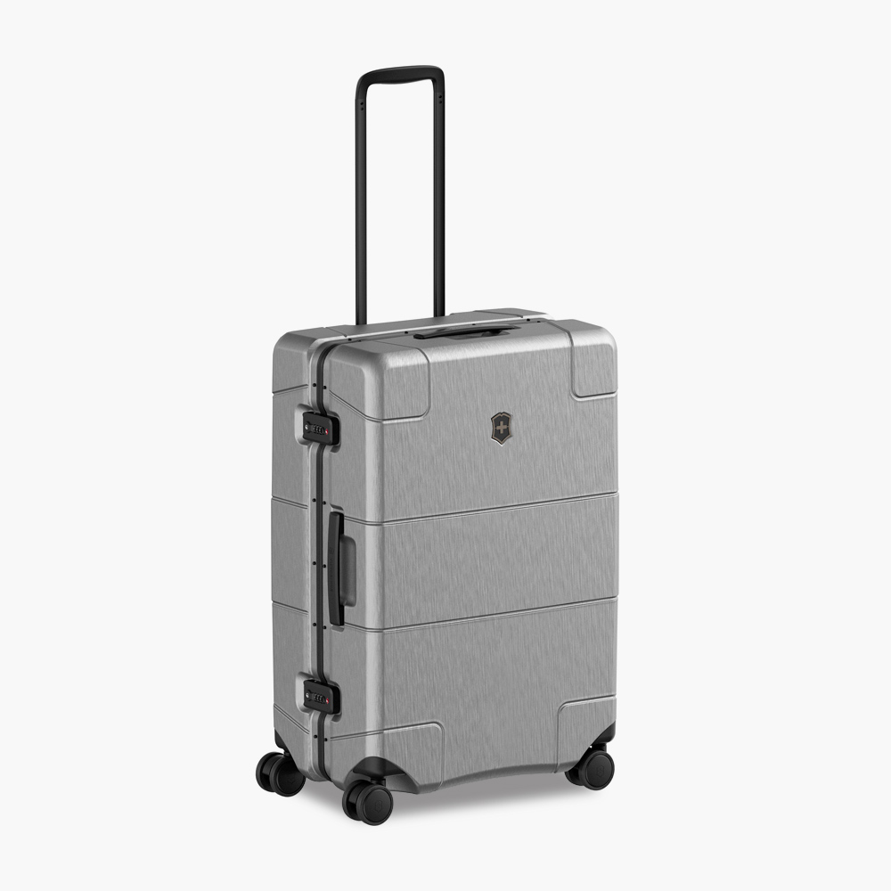 Швейцарский чемодан Victorinox Lexicon Framed из поликарбоната Markolon с алюминиевой рамой и съемным портпледом