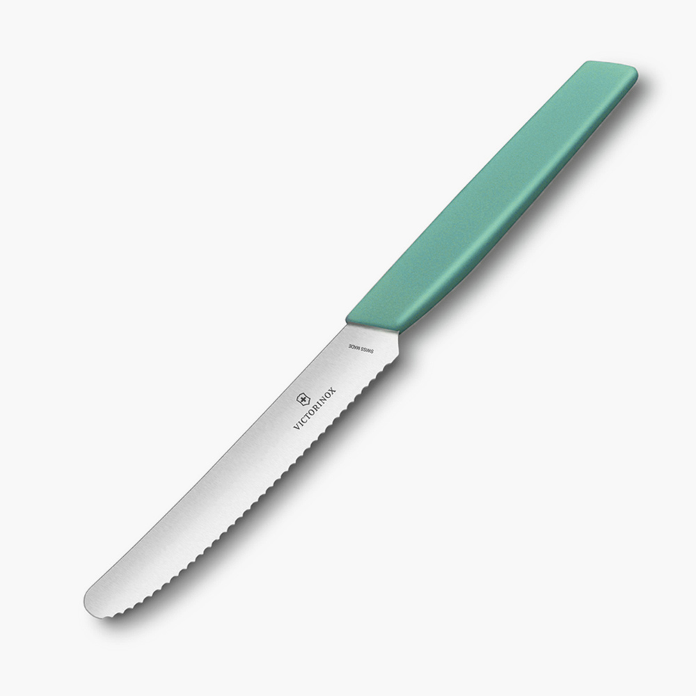 Швейцарский кухонный набор из 12 приборов Victorinox Swiss Modern с вилками и ножами с волнообразной заточкой